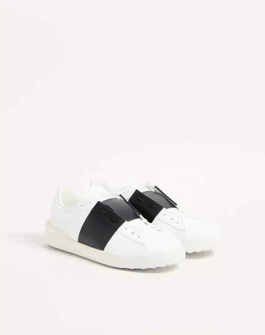 V calfskin Black