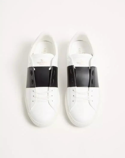 V calfskin Black
