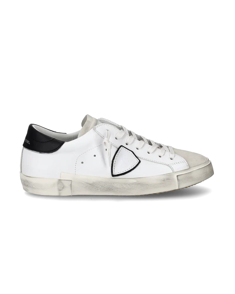 Phillipe M White/black