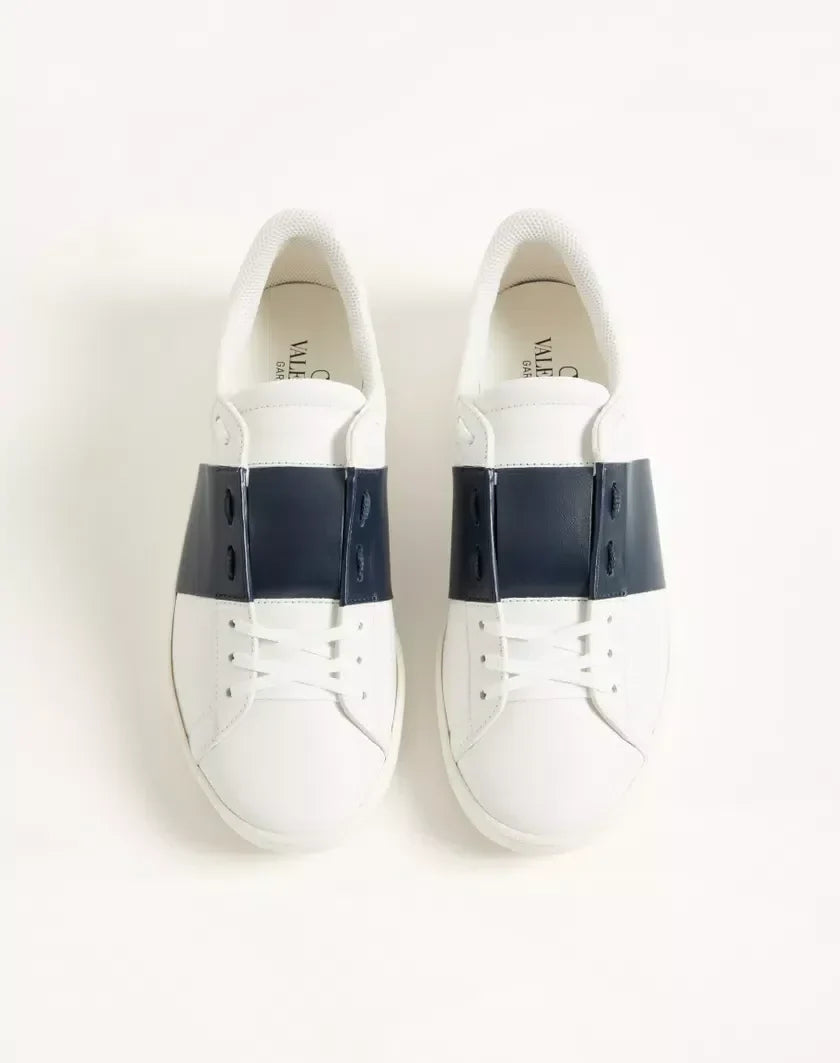 V Royoco Navy Blue